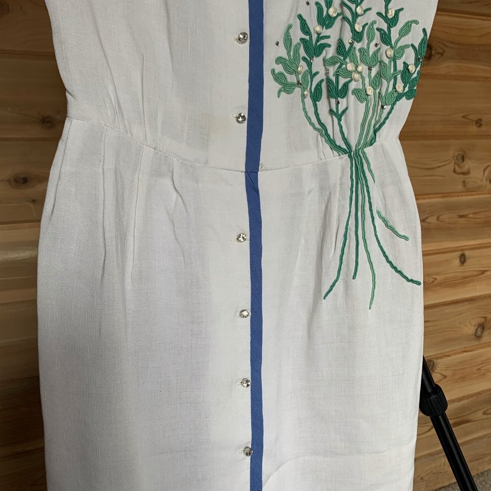 Vintage Carlye Linen Dress with Rhinestone Buttons - Picture 4 of 7